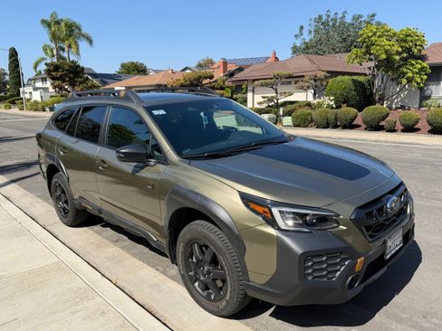 Used 2024 Subaru Outback Wilderness w/ Wilderness Package AWD/4WD image 8