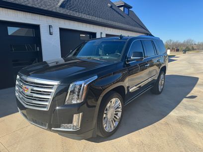 Used 2020 Cadillac Escalade Platinum