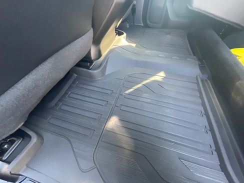 Used 2022 GMC Sierra 2500 AT4 w/ AT4 Preferred Package image 22