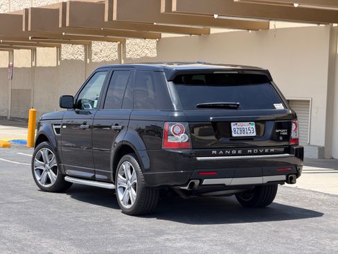 Used 2011 Land Rover Range Rover Sport HSE AWD/4WD image 5