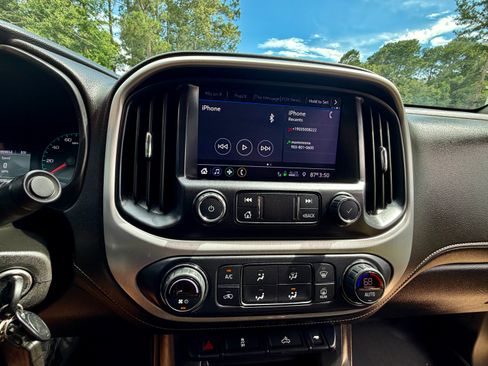 Used 2022 GMC Canyon Elevation RWD image 11