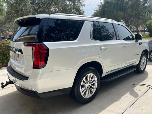 Used 2021 GMC Yukon SLT w/ SLT Luxury Package RWD image 20