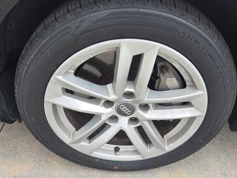 Used 2017 Audi A4 2.0T Premium w/ Audi MMI Navigation Plus image 14