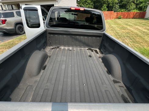 Used 2003 Ford F150 XLT AWD/4WD image 18