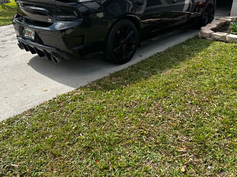 Used 2019 Dodge Charger Scat Pack w/ Plus Group image 12