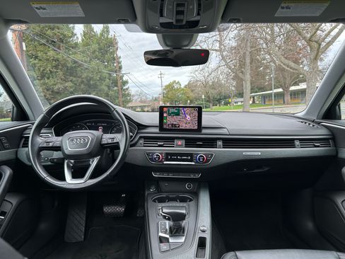 Used 2018 Audi A4 2.0T allroad Premium w/ Convenience Package image 4