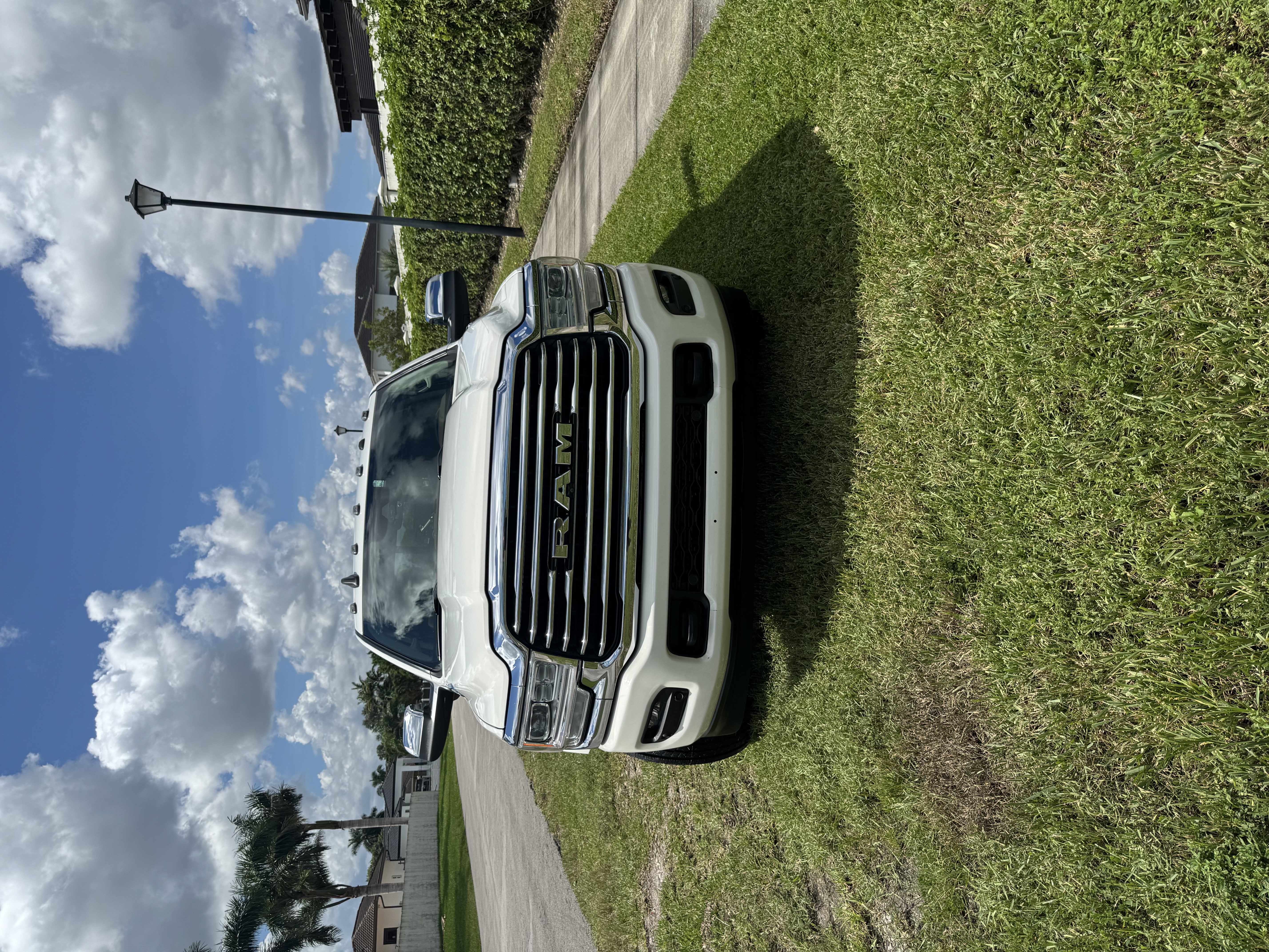 Used 2020 RAM 3500 Limited AWD/4WD image 8