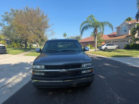 Used 2001 Chevrolet Silverado 1500 LS image 4