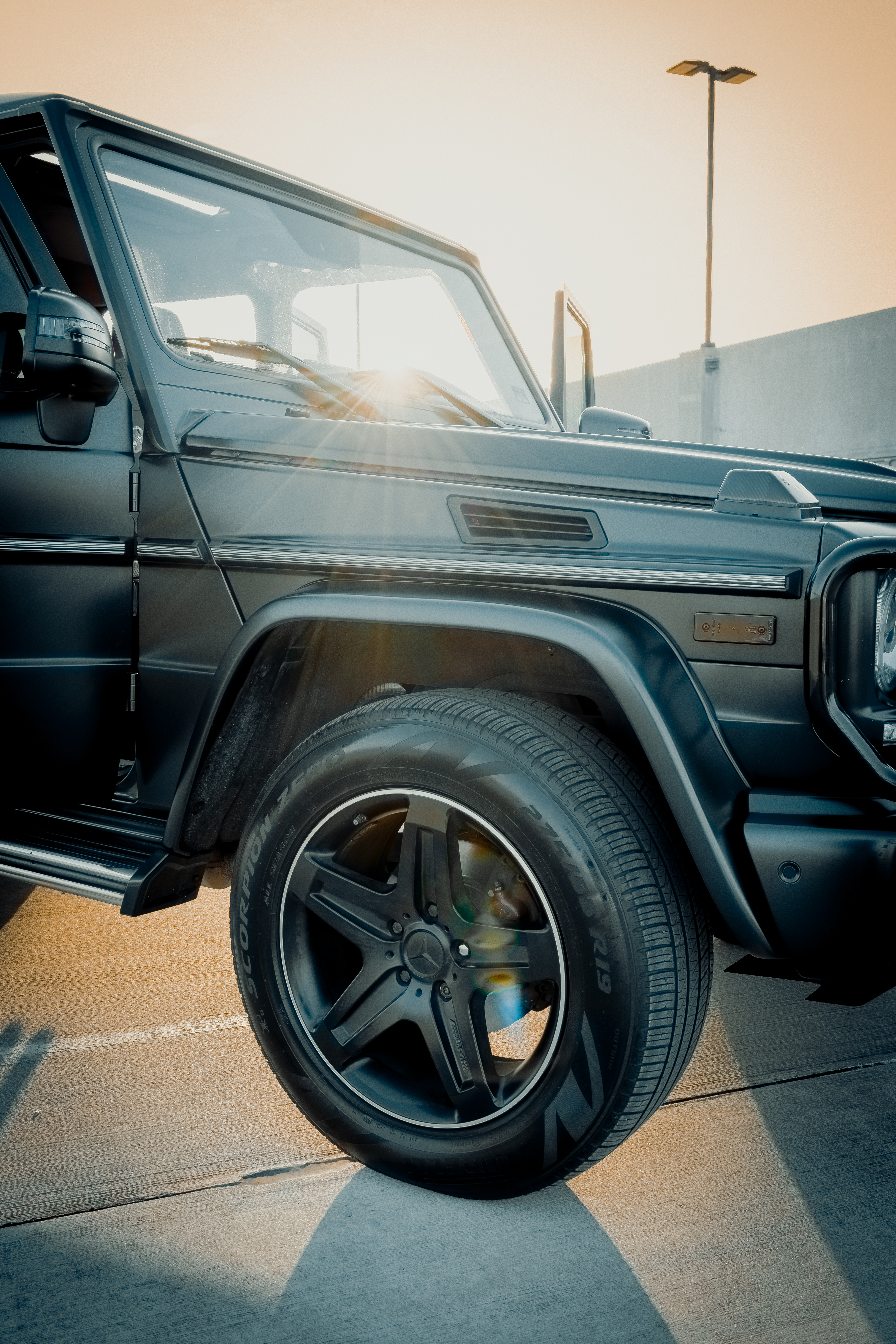 Used 2017 Mercedes-Benz G 550 image 2