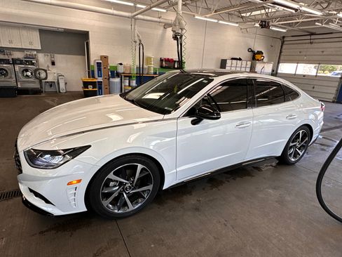 Used 2022 Hyundai Sonata SEL Plus w/ Cargo Package FWD image 1