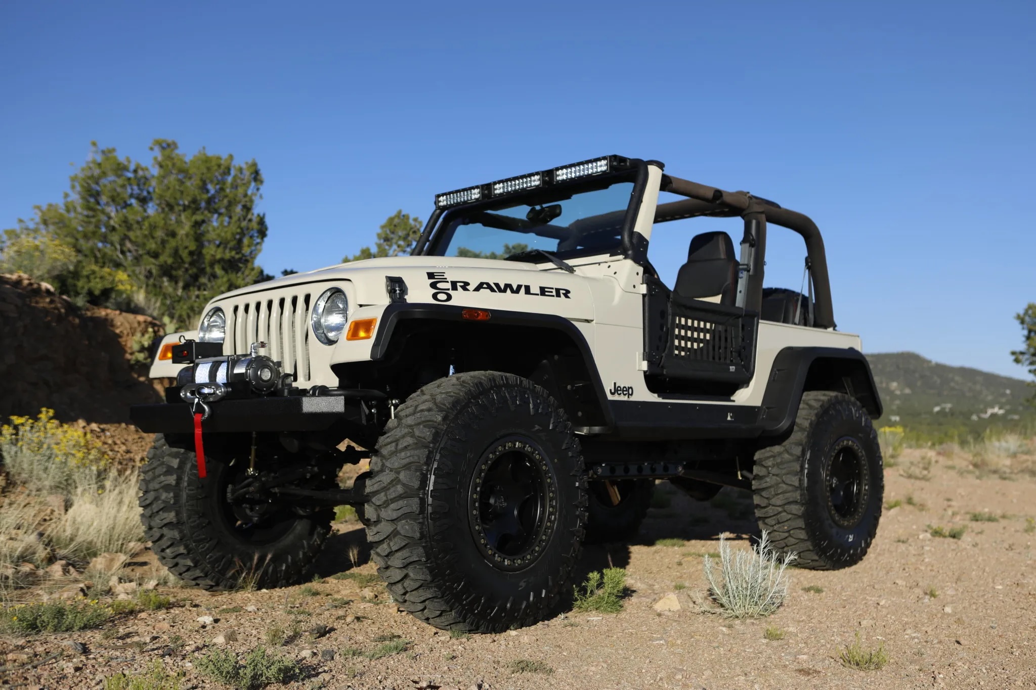 Used 2005 Jeep Wrangler Sport w/ 30" Tire & Wheel Group AWD/4WD image 2