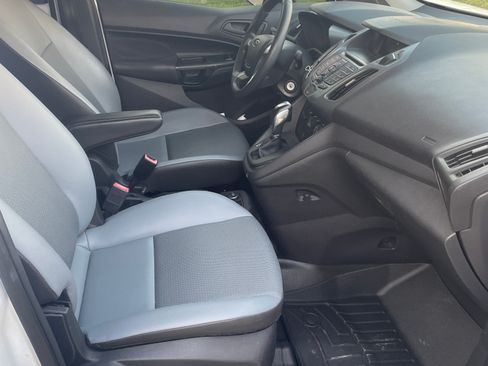 Used 2018 Ford Transit Connect XL image 10