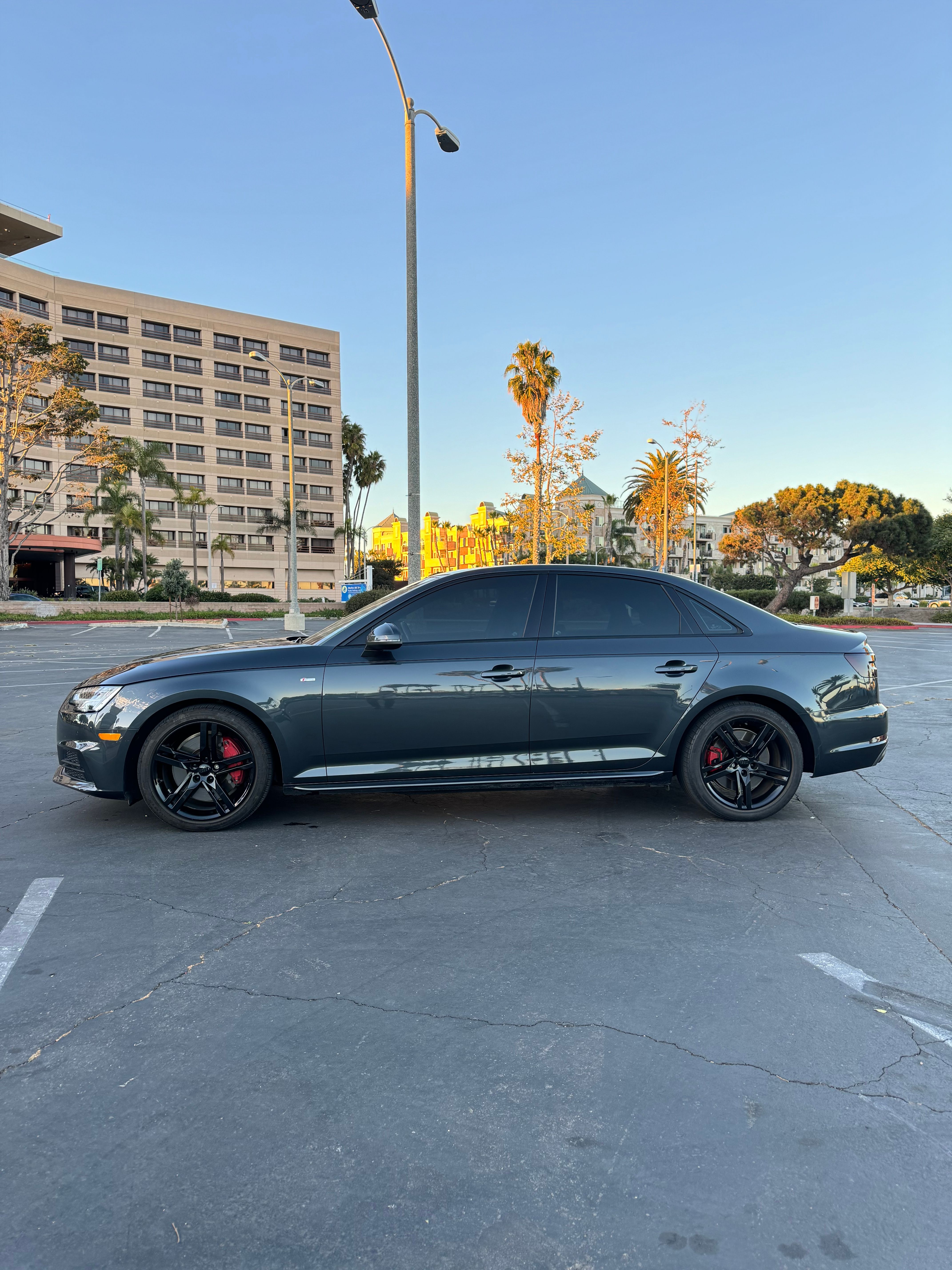 Used 2017 Audi A4 2.0T Premium Plus AWD/4WD image 4