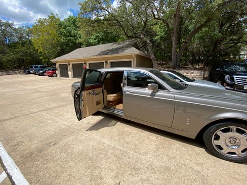 Used 2007 Rolls-Royce Phantom Sedan image 11