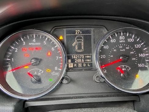 Used 2014 Nissan Rogue S w/ Convenience Package image 12