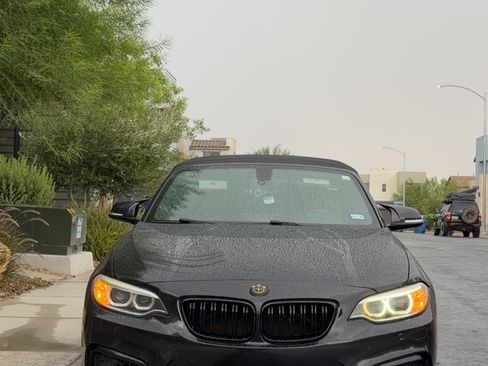Used 2017 BMW M240i Convertible RWD image 1