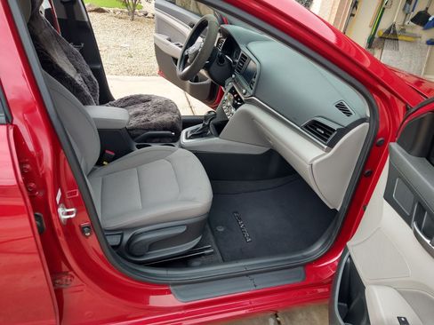 Used 2020 Hyundai Elantra Value Edition image 23