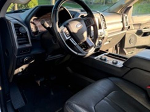 Used 2019 Ford Expedition Platinum image 8