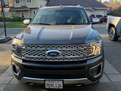 Used 2021 Ford Expedition Max Platinum AWD/4WD image 1