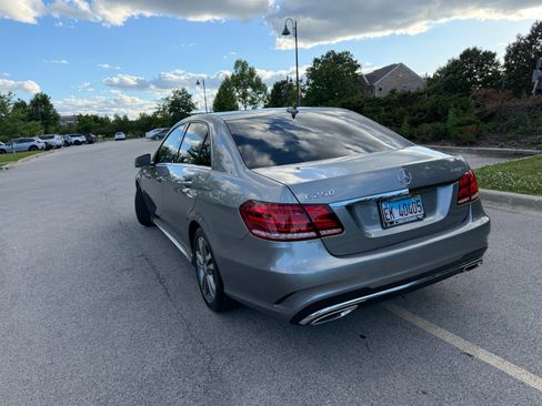 Used 2014 Mercedes-Benz E 250 BlueTEC 4MATIC Sedan image 11