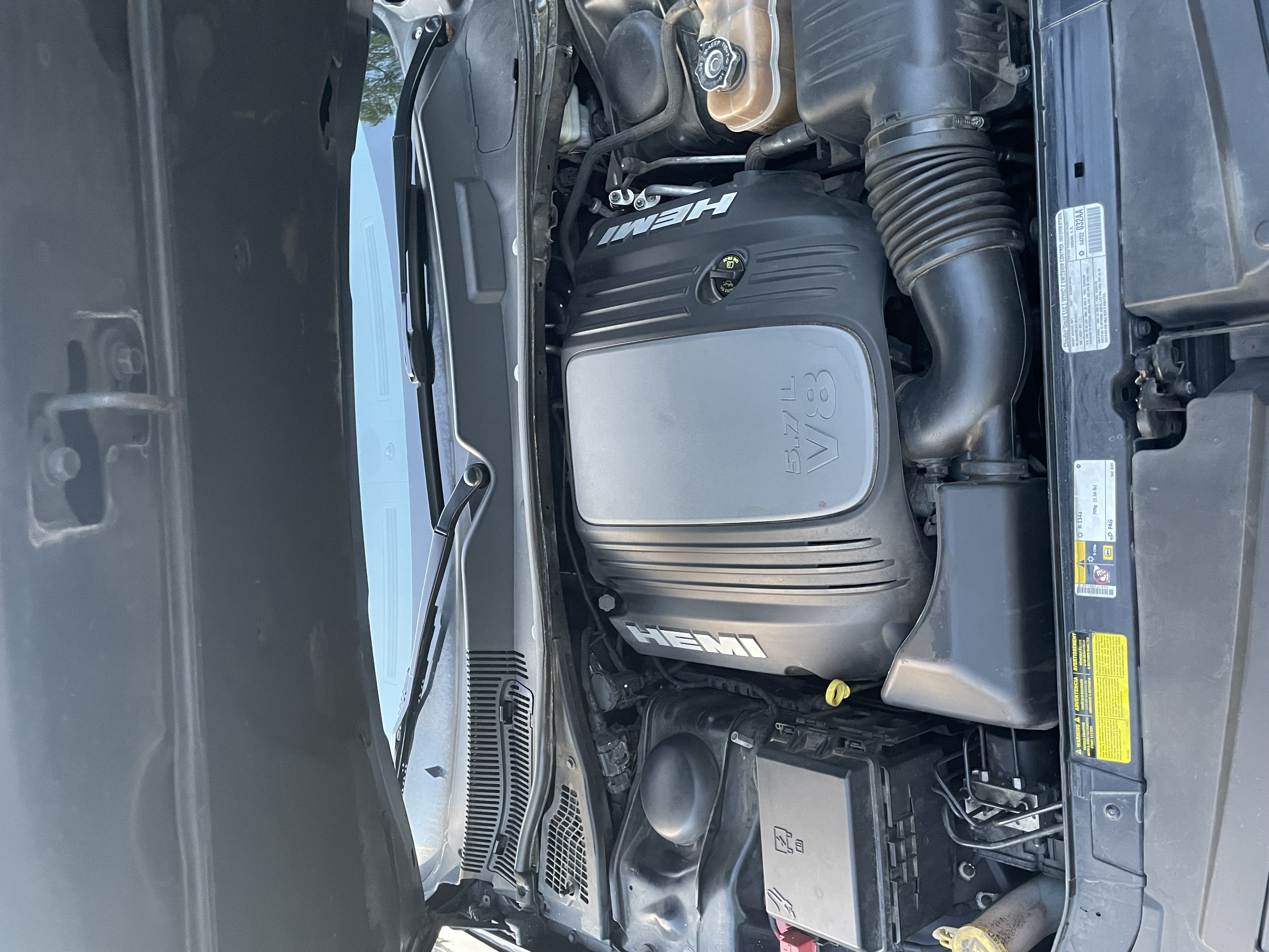 Used 2013 Dodge Challenger R/T RWD image 5