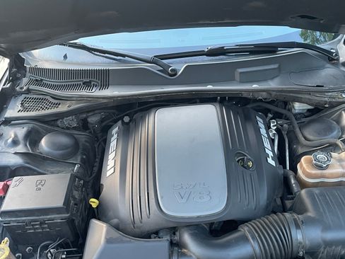 Used 2013 Dodge Challenger R/T RWD image 5