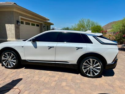Used 2024 Cadillac Lyriq Luxury