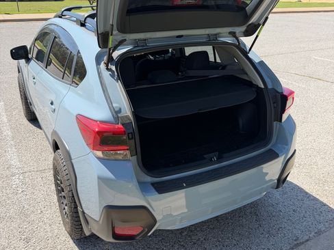 Used 2023 Subaru Crosstrek 2.0i Premium image 19