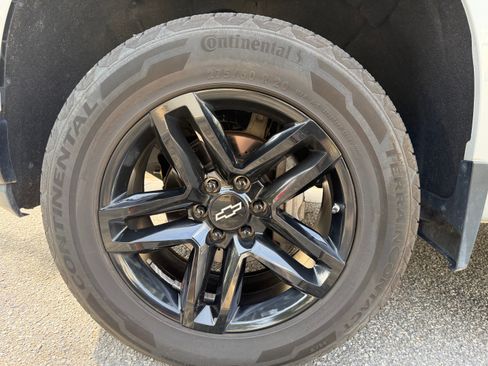 Used 2019 Chevrolet Silverado 1500 LT w/ All-Star Edition RWD image 15
