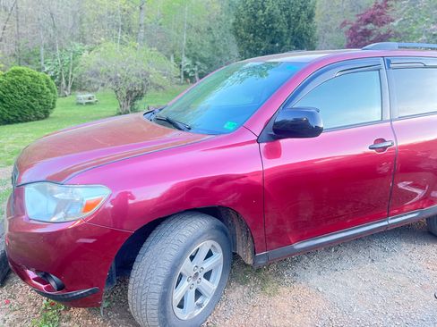 Used 2010 Toyota Highlander 2WD image 12