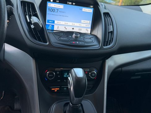 Used 2016 Ford Escape SE w/ SE Leather Comfort Package image 11