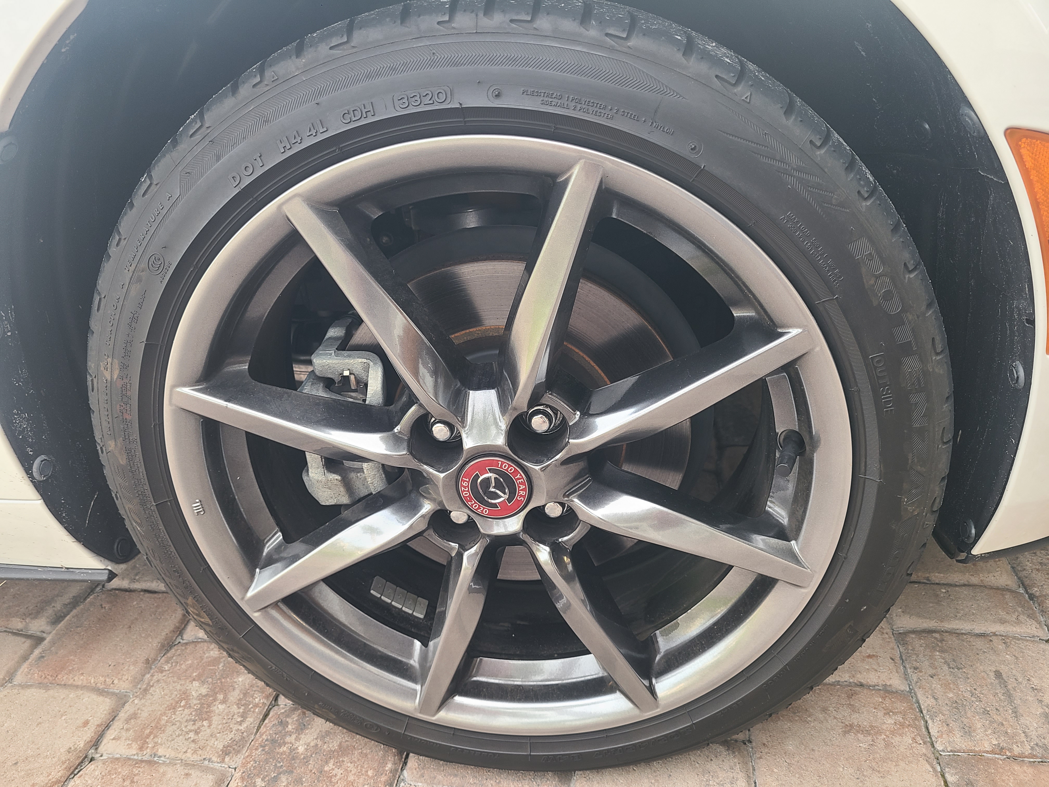 Used 2020 MAZDA MX-5 Miata 100th Anniversary RWD image 11