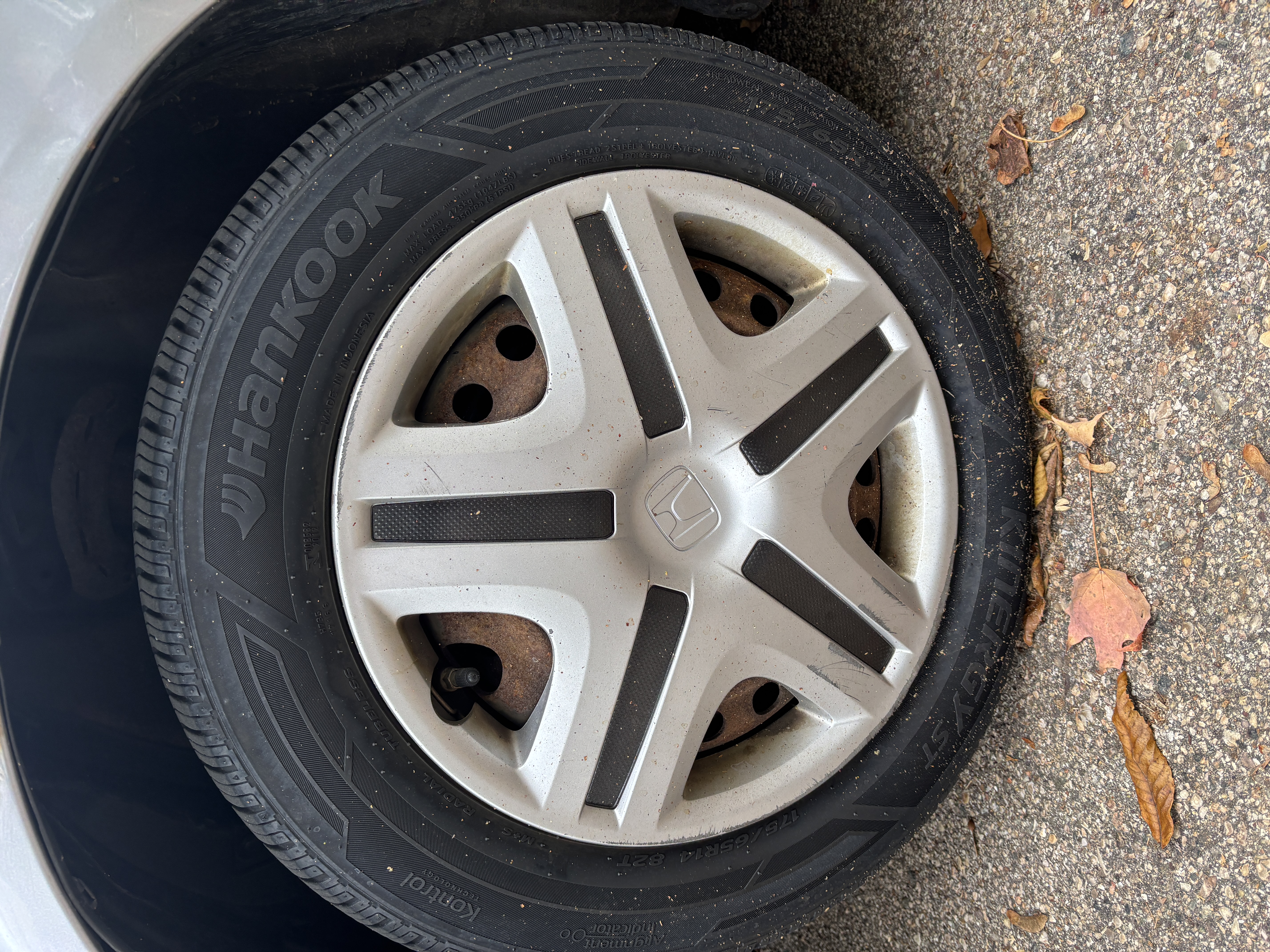 Used 2008 Honda Fit image 11
