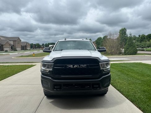 Used 2020 RAM 3500 Tradesman AWD/4WD image 2