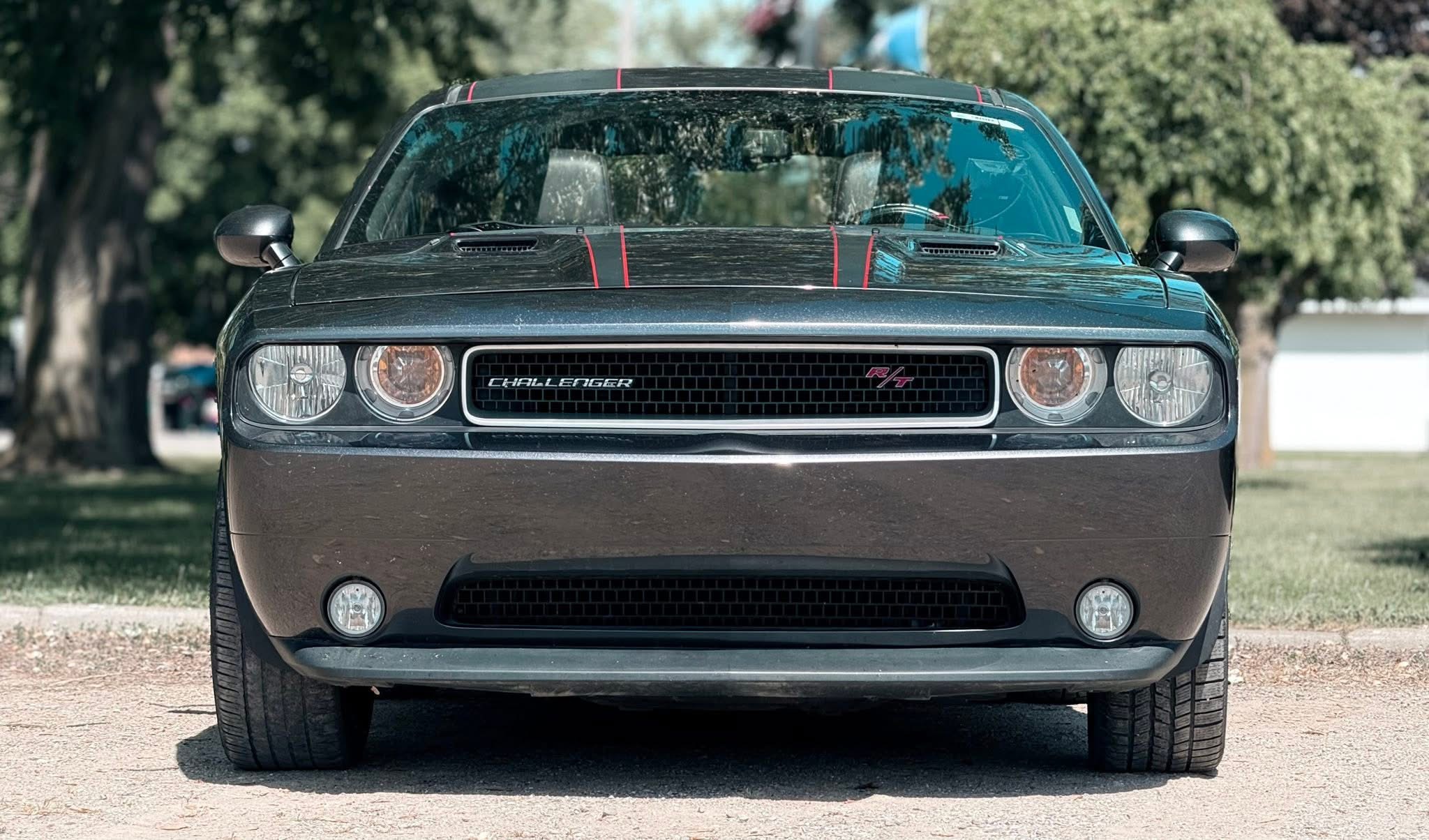 Used 2013 Dodge Challenger R/T Plus RWD image 2