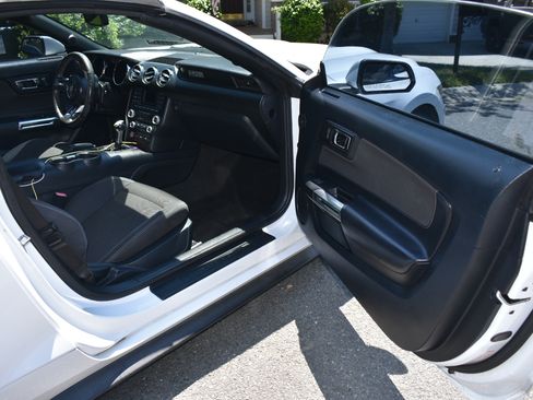 Used 2015 Ford Mustang Convertible w/ Equipment Group 051A RWD image 24
