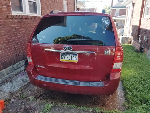 Used 2012 Kia Sedona LX w/ PWR Pkg FWD image 6