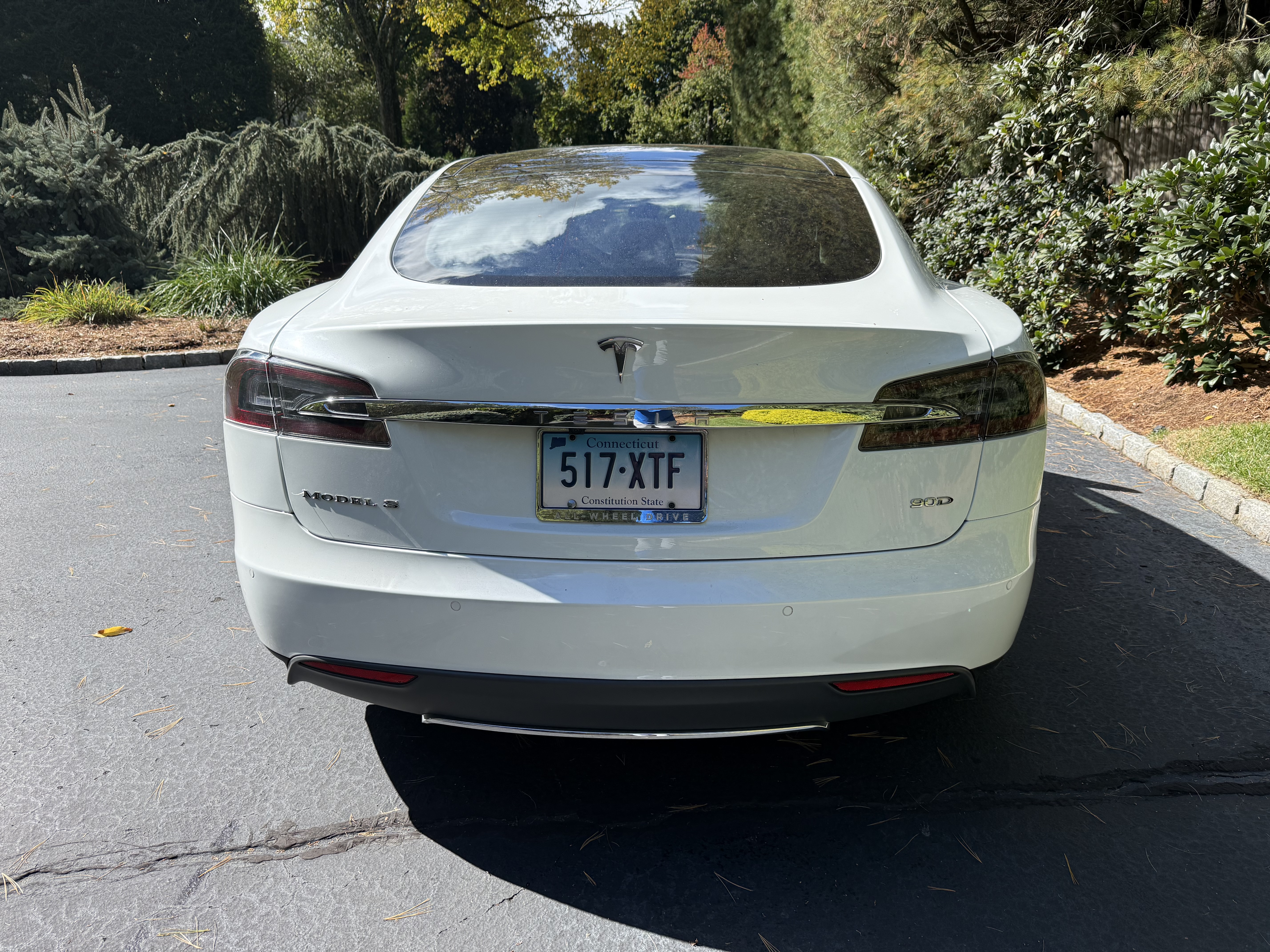 Used 2015 Tesla Model S 90D AWD/4WD image 5