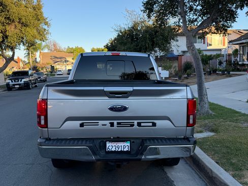 Used 2020 Ford F150 Lariat RWD image 4