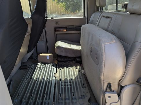 Used 2008 Ford F250 Lariat image 8