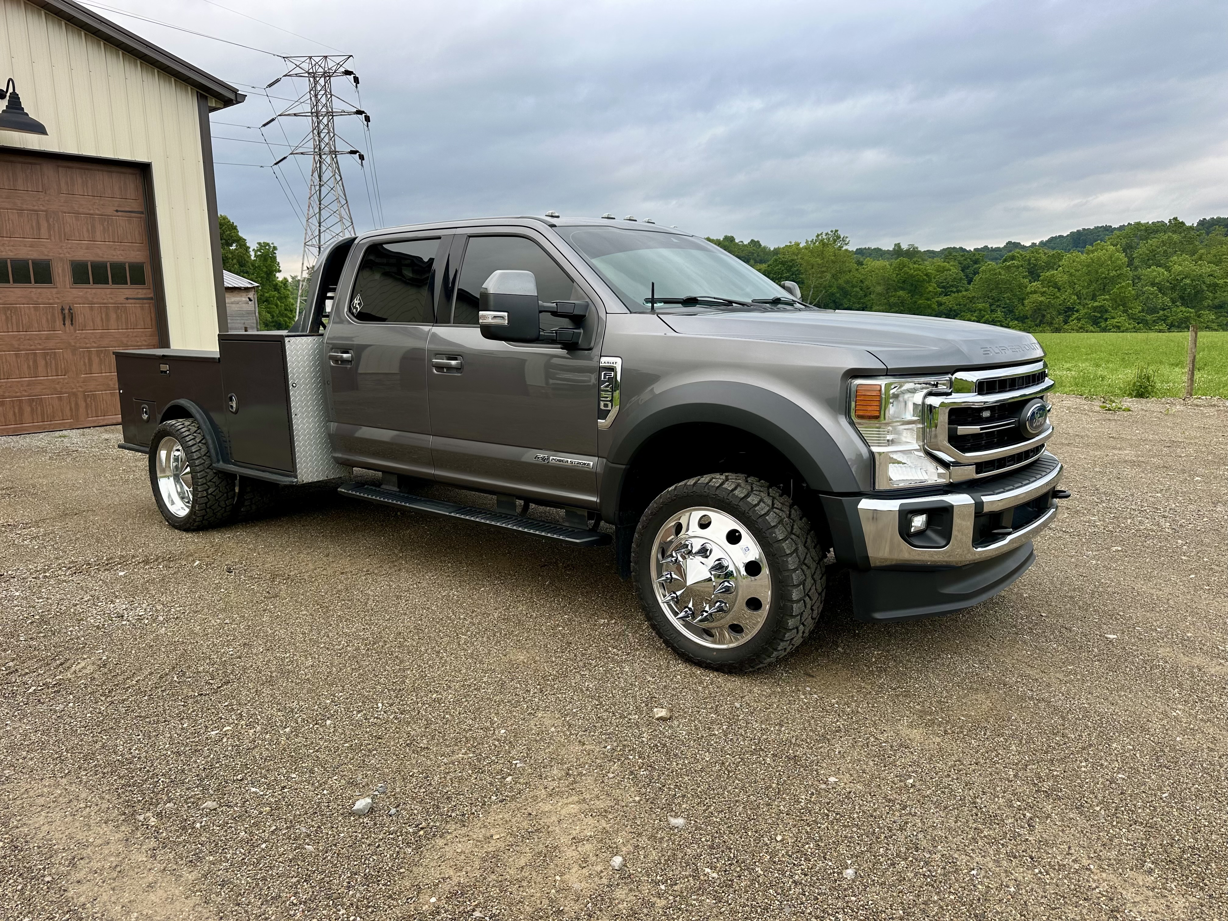 Used 2021 Ford F450 Lariat w/ Lariat Value Package AWD/4WD image 9