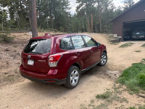 Used 2018 Subaru Forester 2.5i AWD/4WD image 6