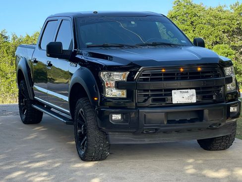 Used 2017 Ford F150 XLT w/ Equipment Group 302A Luxury image 1