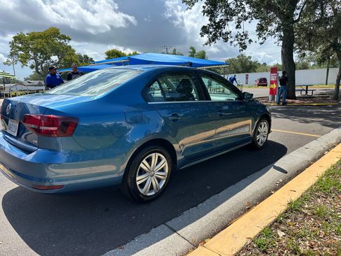Used 2017 Volkswagen Jetta S FWD image 8