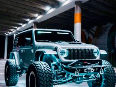 Used 2024 Jeep Wrangler Unlimited Rubicon 392 image 2