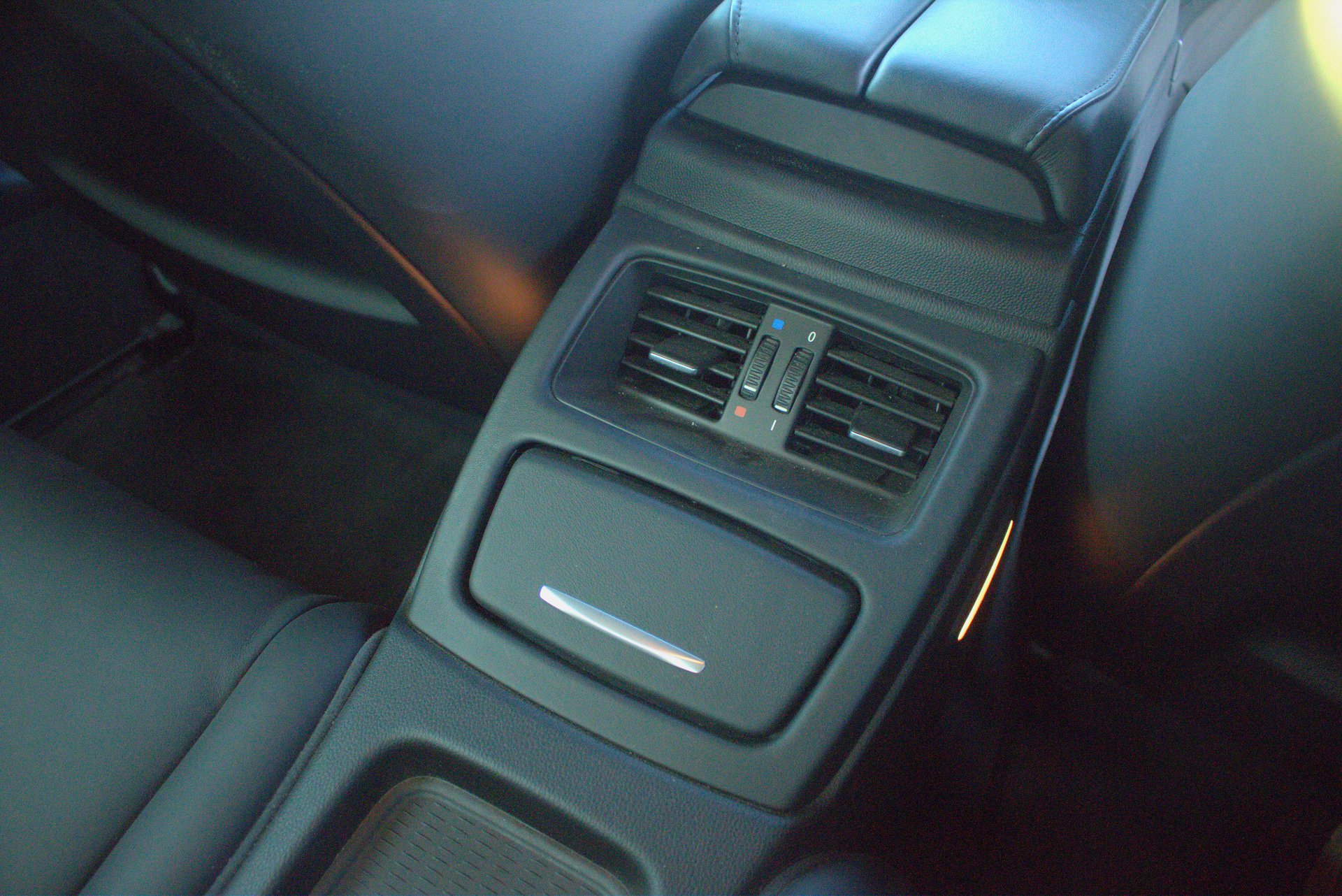Used 2010 BMW M3 Coupe RWD image 32