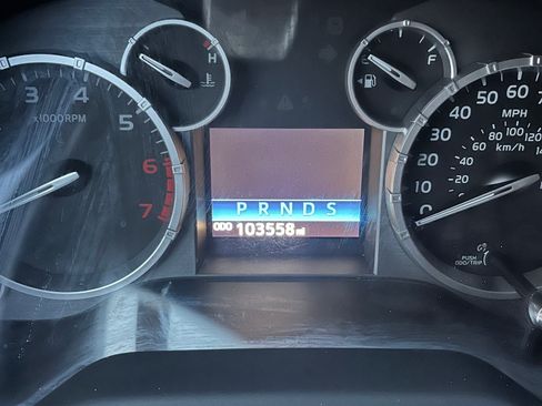 Used 2016 Toyota Tundra SR5 image 11