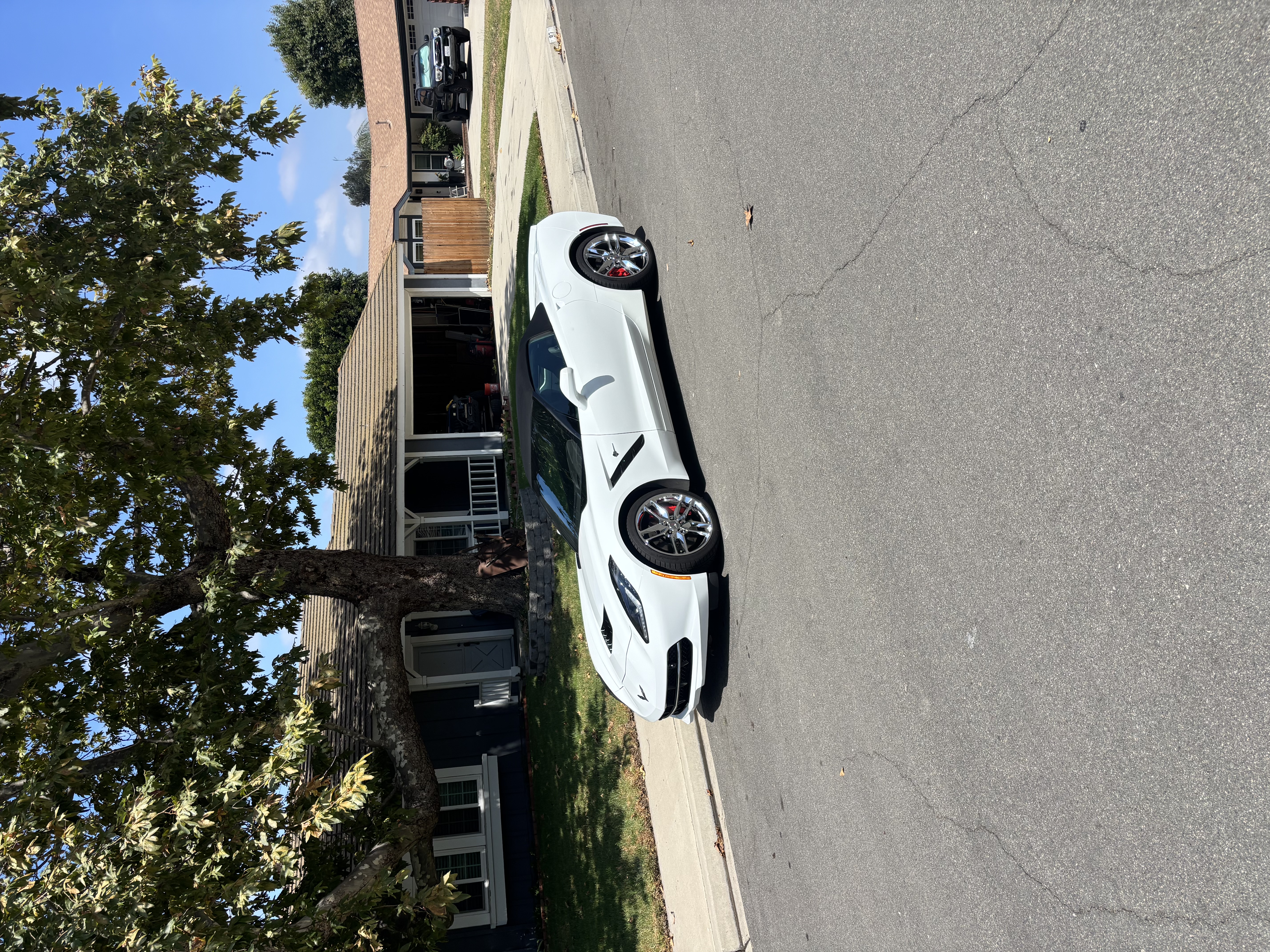 Used 2016 Chevrolet Corvette Stingray Convertible w/ 3LT Preferred Equipment Group RWD image 1