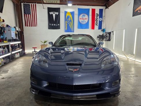 Used 2011 Chevrolet Corvette ZR1 w/ Preferred Equipment Group RWD image 11