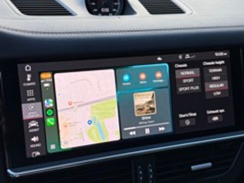 Used 2021 Porsche Cayenne Turbo image 12